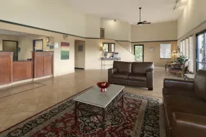 Colony Inn - Image 2