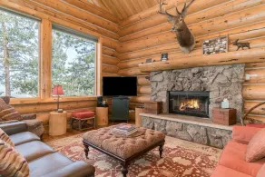Mounticello Log Cabin - 4 Br Home - Image 3