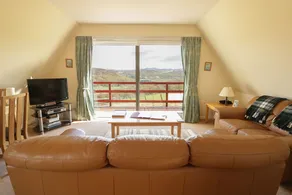 Highland Glen Lodges - Image 2