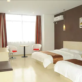 Thank you Hotel Jihuayuan Metro Station Branch - Image 4