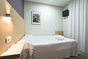 Hostal DingDong Putxet - Image 2
