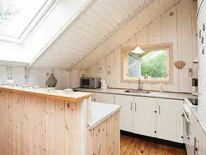 Vintage Holiday Home in Jutland With Whirlpool - Image 5