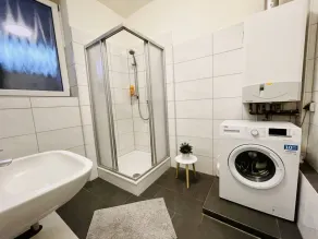 Newly Furnished Beautiful Apartment In The Center With Smart TV - Image 5