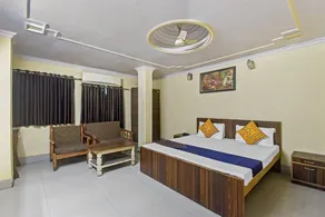 Hotel Sarfaraz Palace by OYO Rooms - Image 4