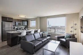Fort Garry Place Furnished Suites - Image 5