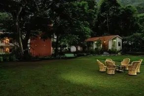 Bull's Retreat - Image 5