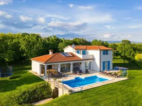 Villa in Nedešcina With Private Pool - Image 5