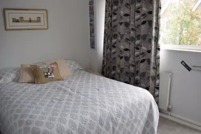 Lovely 2 Bedroom Flat in the Heart of Clapham - Image 2