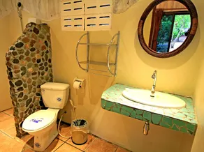 Cactus Bungalow - Image 2