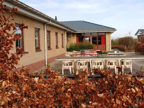 Big Holiday Home at 1 km From the North Sea Beach - Image 5