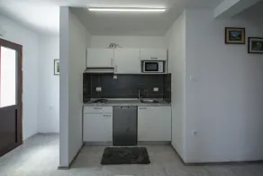 Opera Apartments And Studio - Image 3