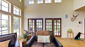 Open-Concept Cabin - 1 Br cabin by RedAwning - Image 3