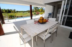 4 Cascade Luxury House on Fairway - Image 4