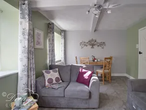 Honeysuckle Cottage - Image 2