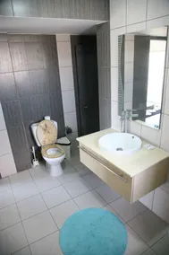 The Palms Hotel Apartments - Image 3