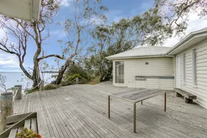 Windward Beach House - Beste Lage in Metung mit großartigem Seeblick - Image 2