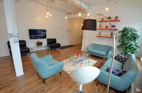 LikeAHotel Les lofts Vieux Montreal - Image 2