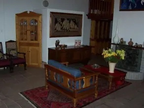 Ruxmian Lodge - Image 3