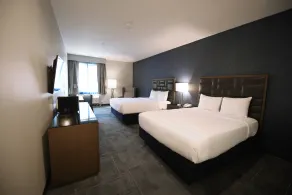 The Lodge at Rolling Hills - Image 4
