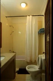 Thorong Peak Guest House - Image 5