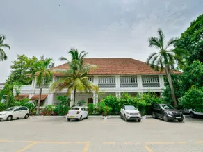 OYO 8214 Malabar Plaza Residency 1 - Image 5