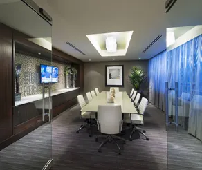 Seaport Luxe Condos by Barsala - Image 4