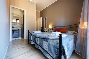 Victoria Bed and Breakfast - Image 5