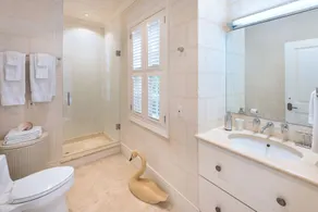Latitude by Blue Sky Luxury - Image 2
