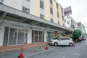 Patta Place - Image 1