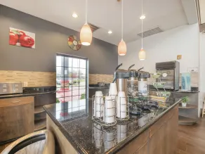 Baymont by Wyndham Houston North - Image 3
