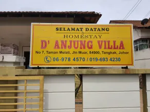D'Anjung Villa by OYO Rooms - Image 3