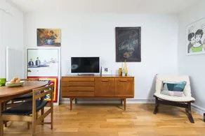 Stylish Central 2BR Flat with Tower Bridge Views - Image 4