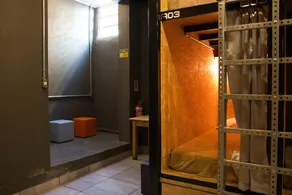 Eco Box Hostel - Image 4