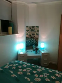Spacious Luxury 2 Double Bedroom Flat in Newcastle - Image 3