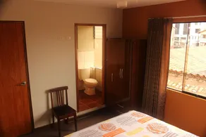 La Escala Guest House - Image 4