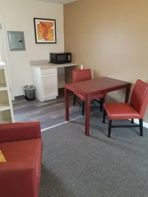 Wine Valley Inn - Image 2