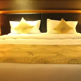 Jingnian Hotel - Image 2