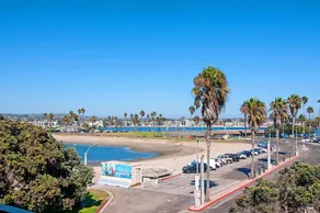Mission Beach Condo - Image 5