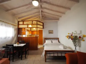 Areopoli Sofia Old Town Inn - Image 4