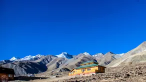 Alpine Huts - Image 2