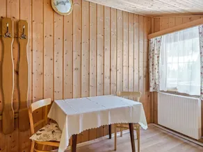 Plush Holiday Home in See im Paznauntal With Balcony - Image 5