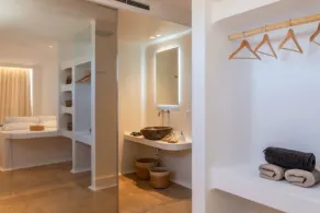 Breathtaking 5 bedroom villa with Private Pool - Image 4