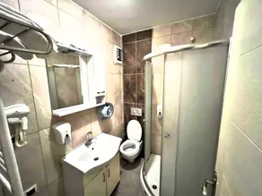 06ev Rental House - Image 5