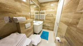 Lux Apartments Sunrior - Image 3