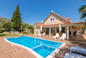 Zante Sun I - Getaway Villa! - Image 3