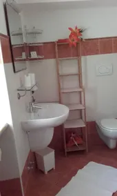 Sengio Rosso Bed & Breakfast - Image 2