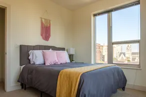 FRONTDESK 1040 Cass St Apts East Town Milwaukee - Image 3