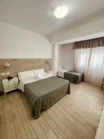 Hotel La Bussola - Image 2