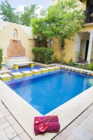 Casa De Las Columnas - Image 2