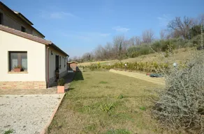 Agriturismo Relais La Scala Di Seta - Image 2